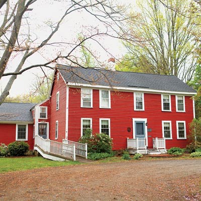 before exterior of the Bedford, MA TOH TV project