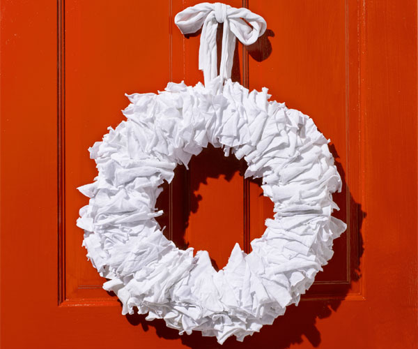 Rag Wreath Deck Your Doors With Easy DIY Wreaths This