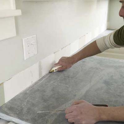 adjust the wall to fit the stone
