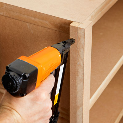 attaching end stiles to the face frame of a columned room divider
