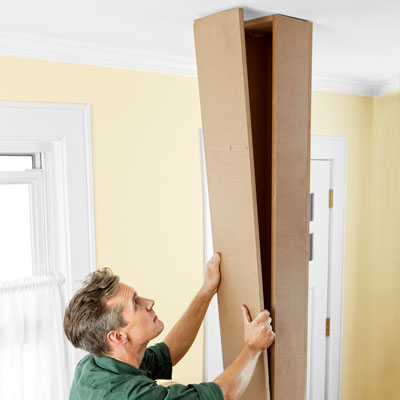 assembling the column of a columned room divider