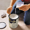 mix the hardner and top coat