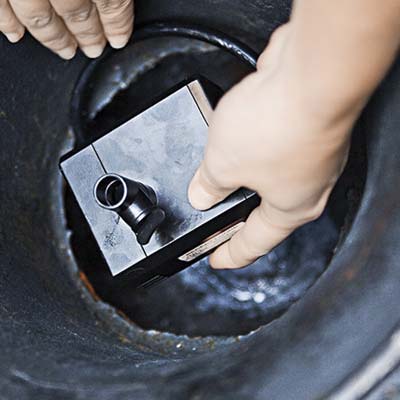 Step 4: Place the bubbler and apply finishing