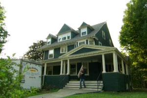 renovation continues at the Newton house project