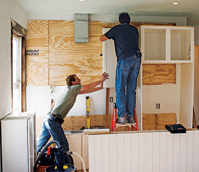 installing kitchen cabinets