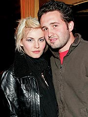 Elisha Cuthbert, Trace Ayala: No 'Hurry' to Marry - Elisha Cuthbert ...