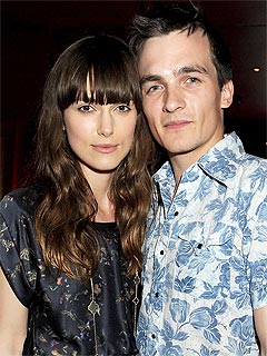 Keira Knightley and Rupert Friend Break Up : People.com