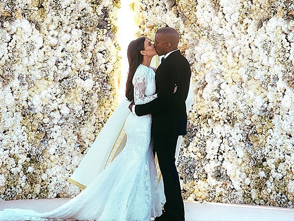 Instagram record: Kim and Kanye Wedding Kiss Photo : People.com